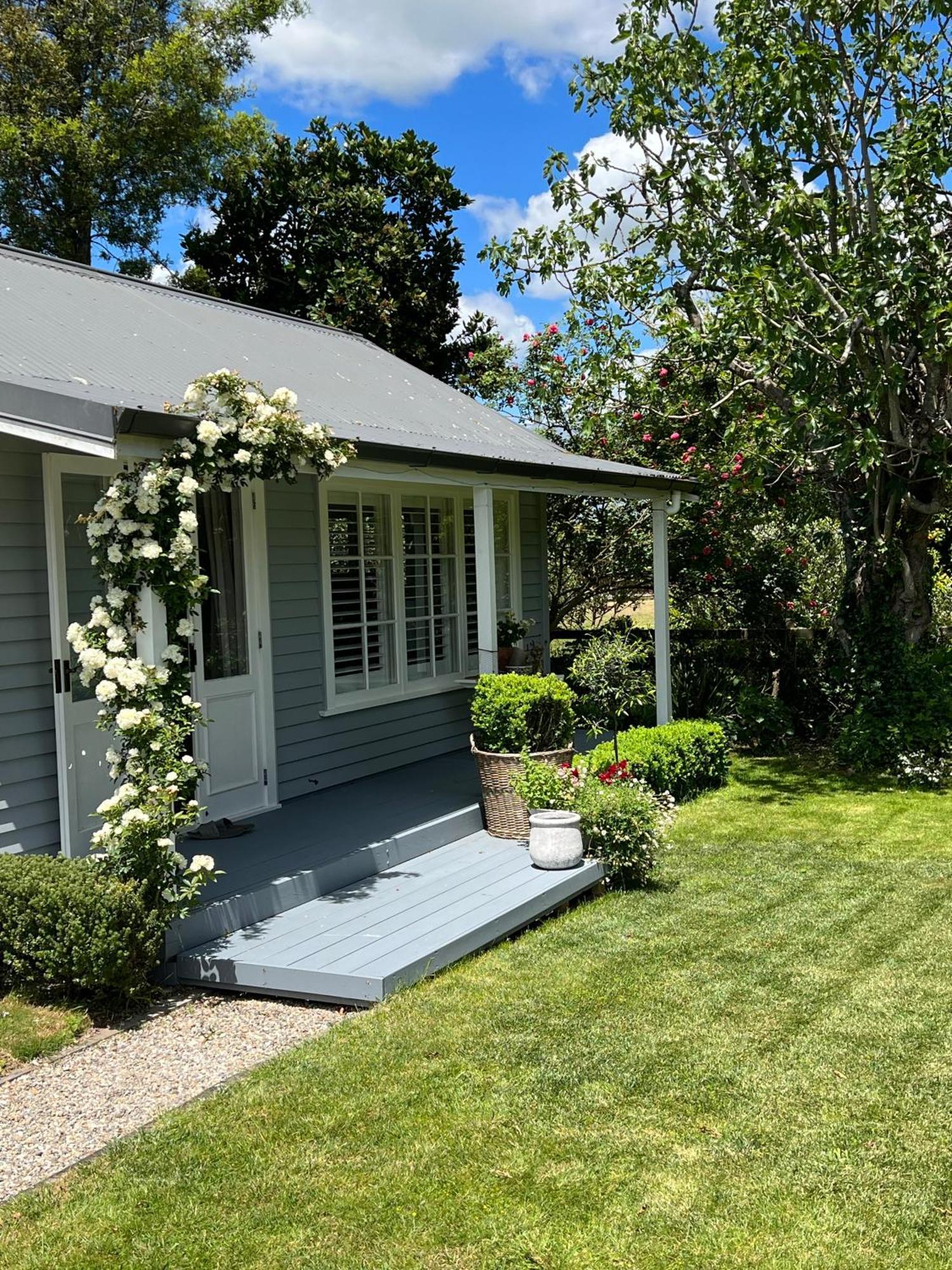 Gardeners' Cottage Matangi Exterior photo